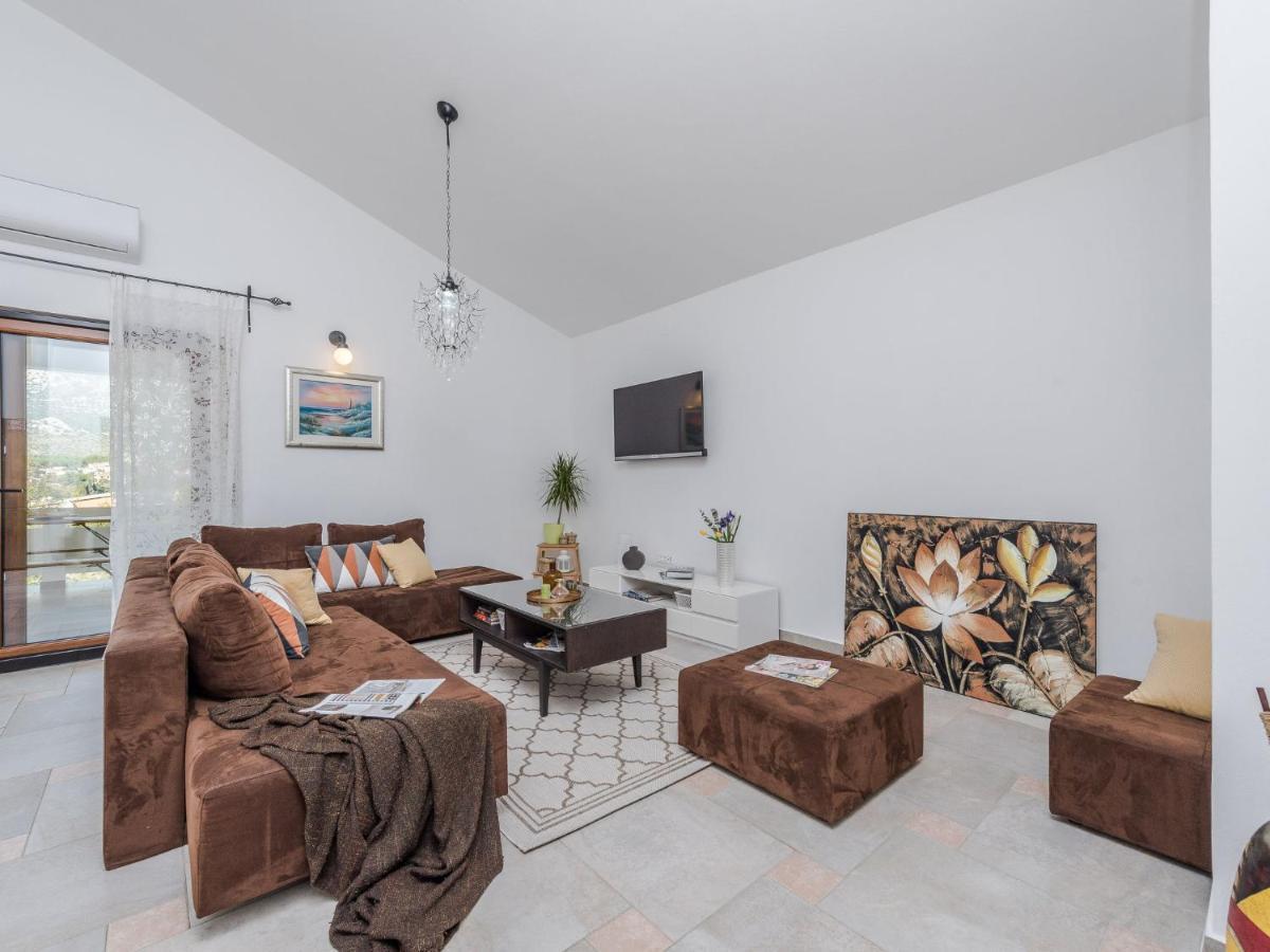 Holiday Home Velebit By Interhome Рованьска Экстерьер фото