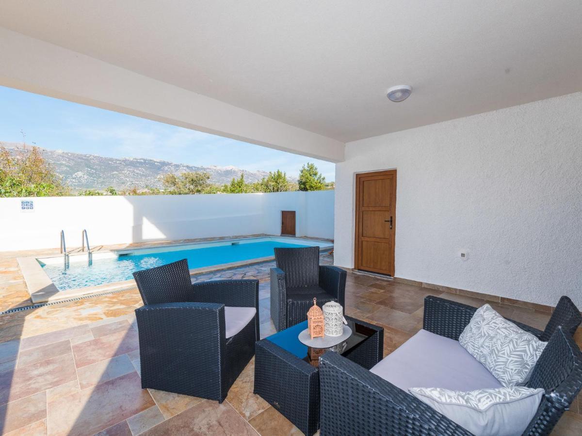 Holiday Home Velebit By Interhome Рованьска Экстерьер фото