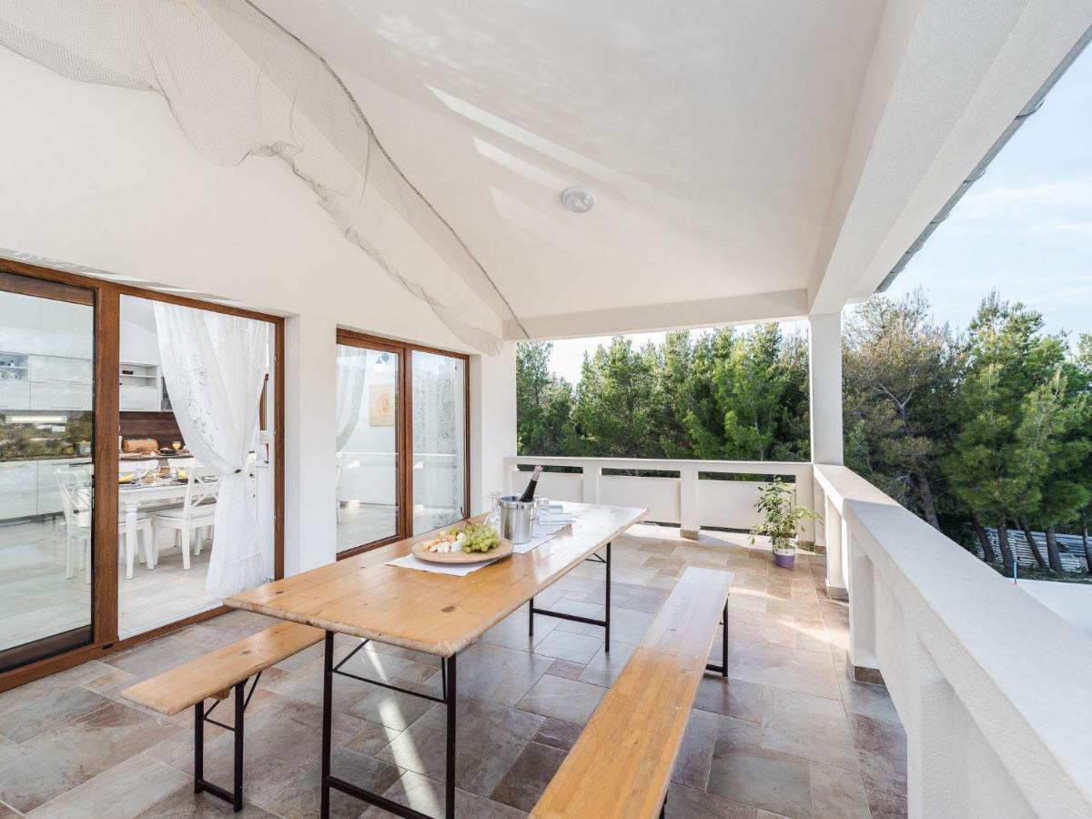 Holiday Home Velebit By Interhome Рованьска Экстерьер фото