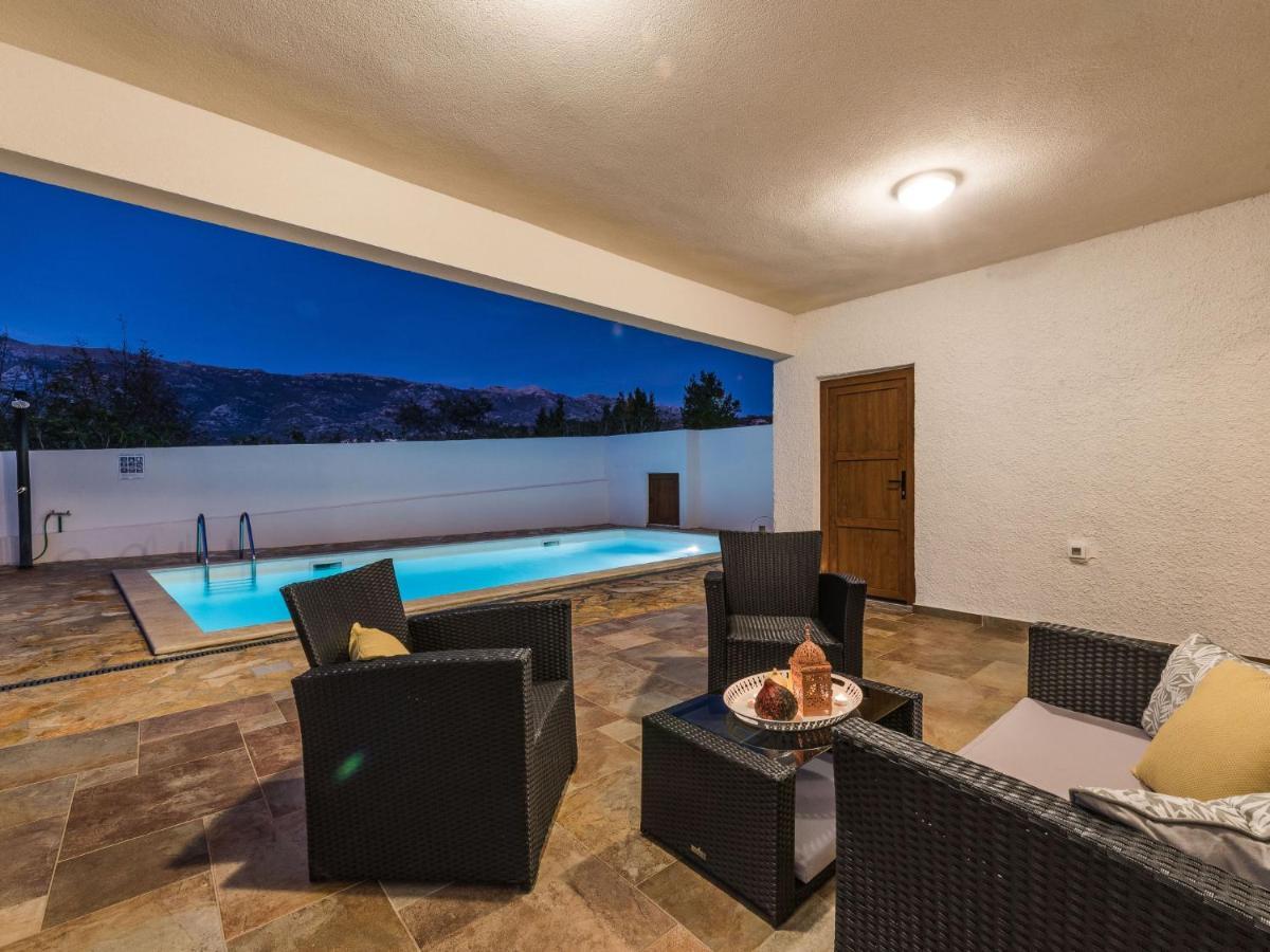 Holiday Home Velebit By Interhome Рованьска Экстерьер фото